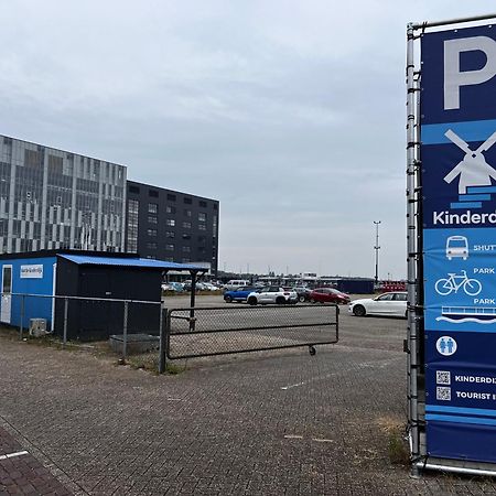 B&B Appartement Rebel And Moon In Het Centrum Van Alblasserdam エクステリア 写真