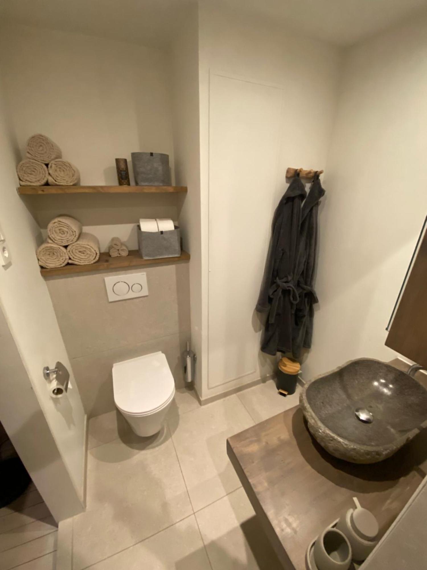 B&B Appartement Rebel And Moon In Het Centrum Van Alblasserdam エクステリア 写真